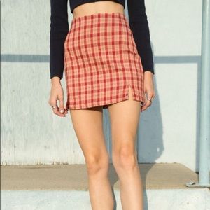 NWT Brandy Melville Cara skirt